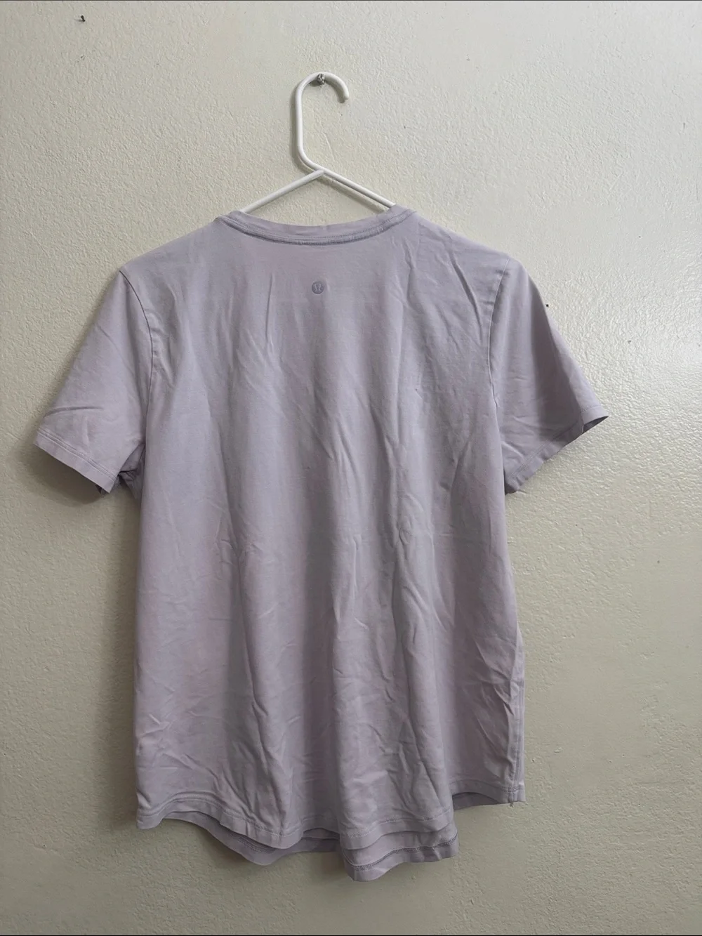 Lululemon Short Sleeve shirt women size 10